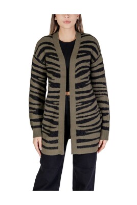 gilet-tricot-vert-collection-automne-hiver