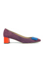 suede-pump-met-plaquedetail