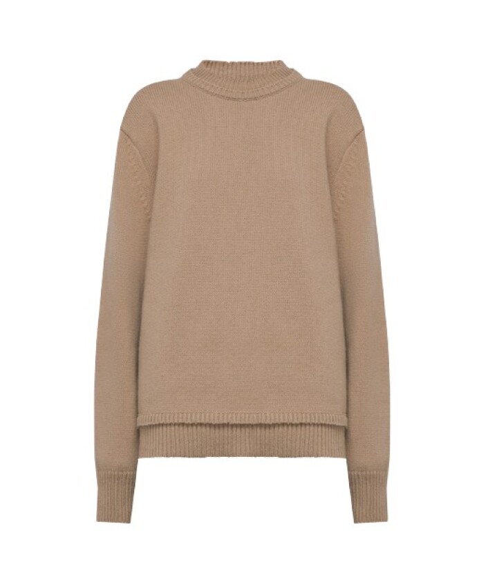 pull-beige-tricote-avec-design-superpose
