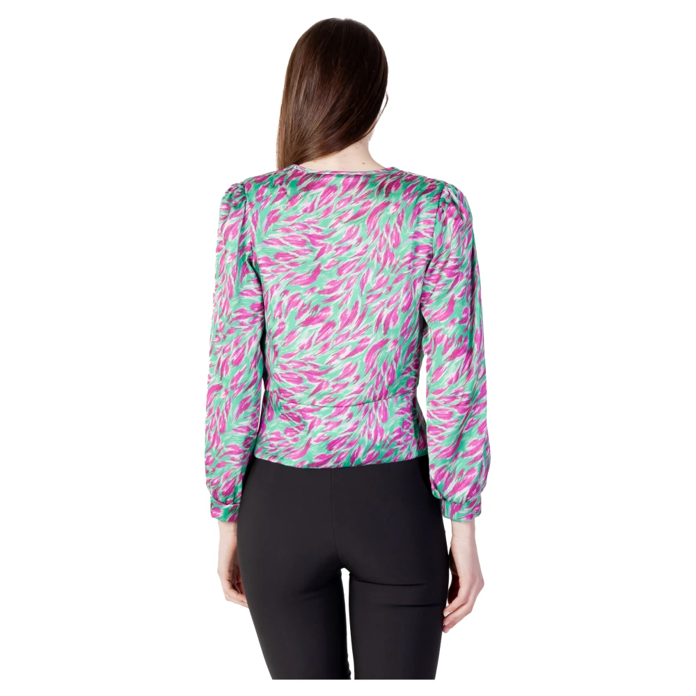 RINASCIMENTO Groene Blouse met V-hals en Print Multicolor Dames