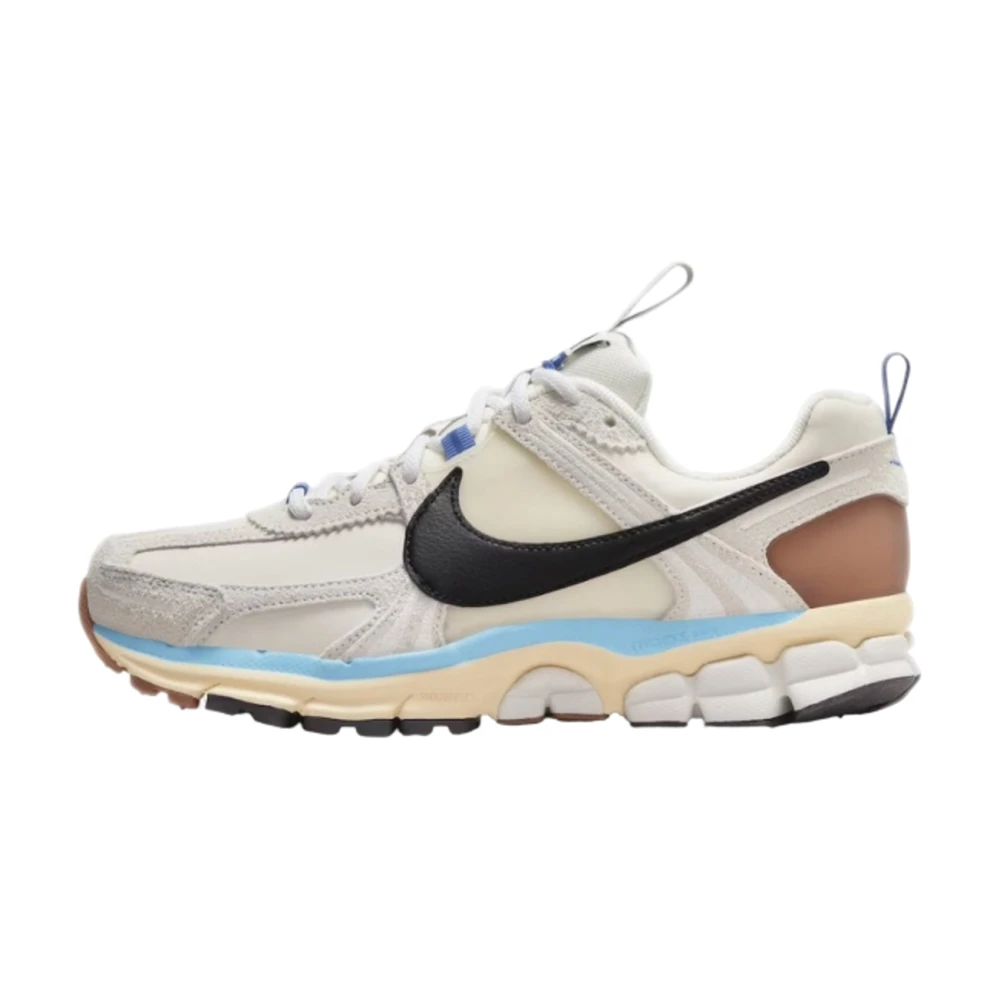 Nike Men's Zoom Vomero 5
