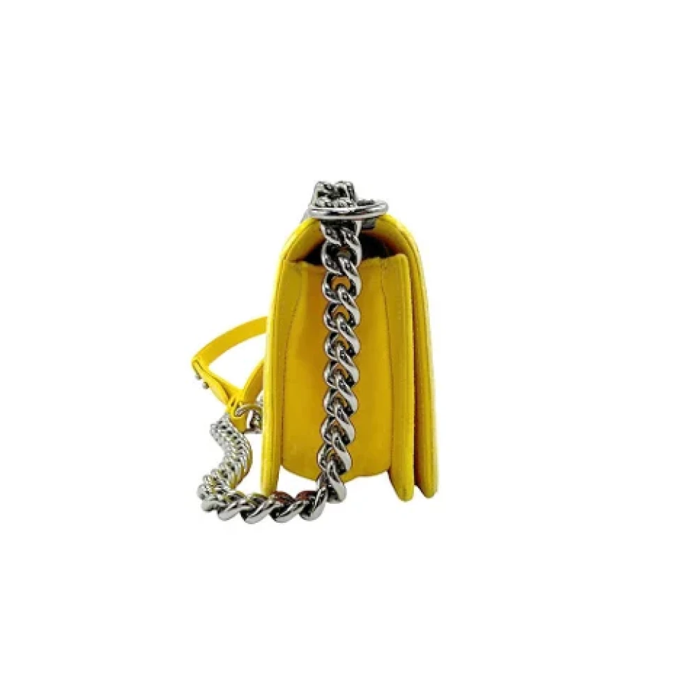 Chanel Vintage Pre-owned Velvet shoulder-bags Yellow Dames