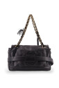black-chain-shoulder-bag