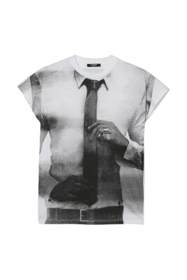 t-shirt-a-col-rond-et-imprime-graphique