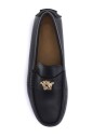 mocassins-driver-avec-accessoire-la-medusa