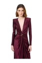 longue-robe-au-design-elegant