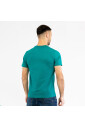 t-shirt-dynamique-et-raffine