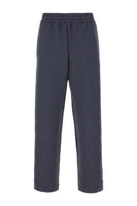 stylish-pants-for-men-and-women