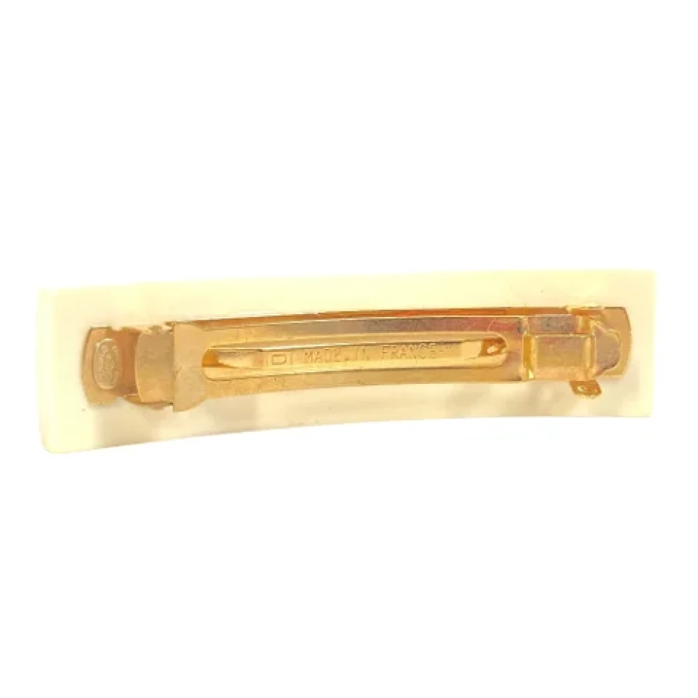 Chanel Vintage Pre-owned Plastic hair-accessories Beige Dames