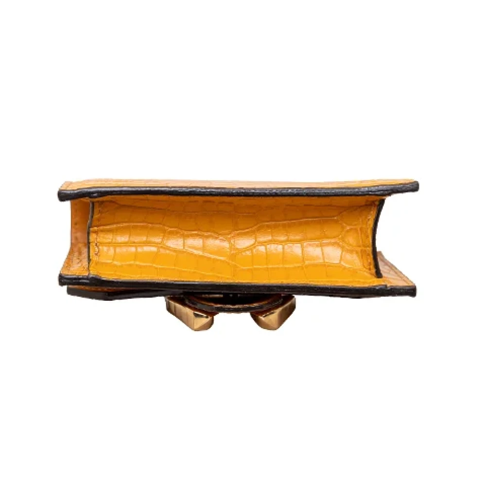 Jimmy Choo Pre-owned Leather shoulder-bags Yellow Dames
