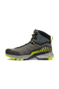 trekking-boots