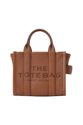 sac-fourre-tout-bleu-avec-logo-en-relief