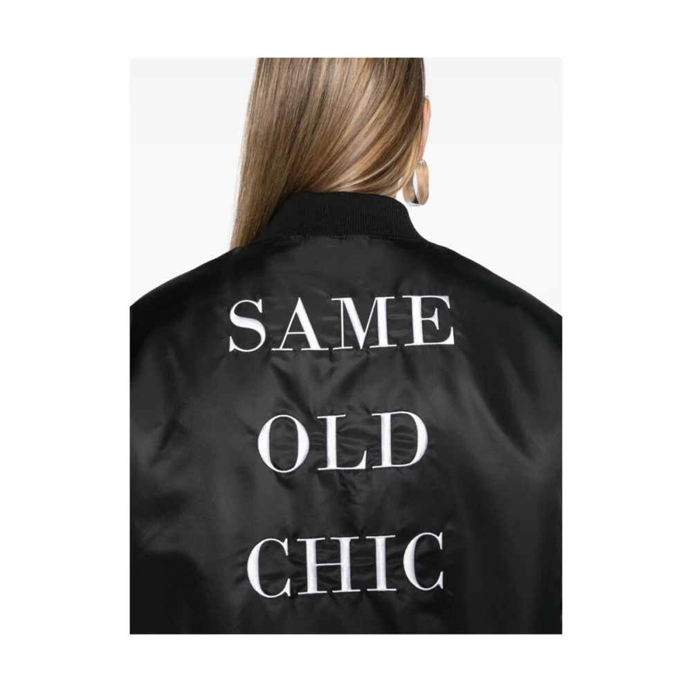 Moschino Zwarte Geborduurde Twill Buitenkleding Jas Black Dames