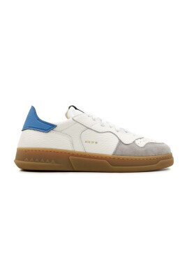 low-top-sneakers