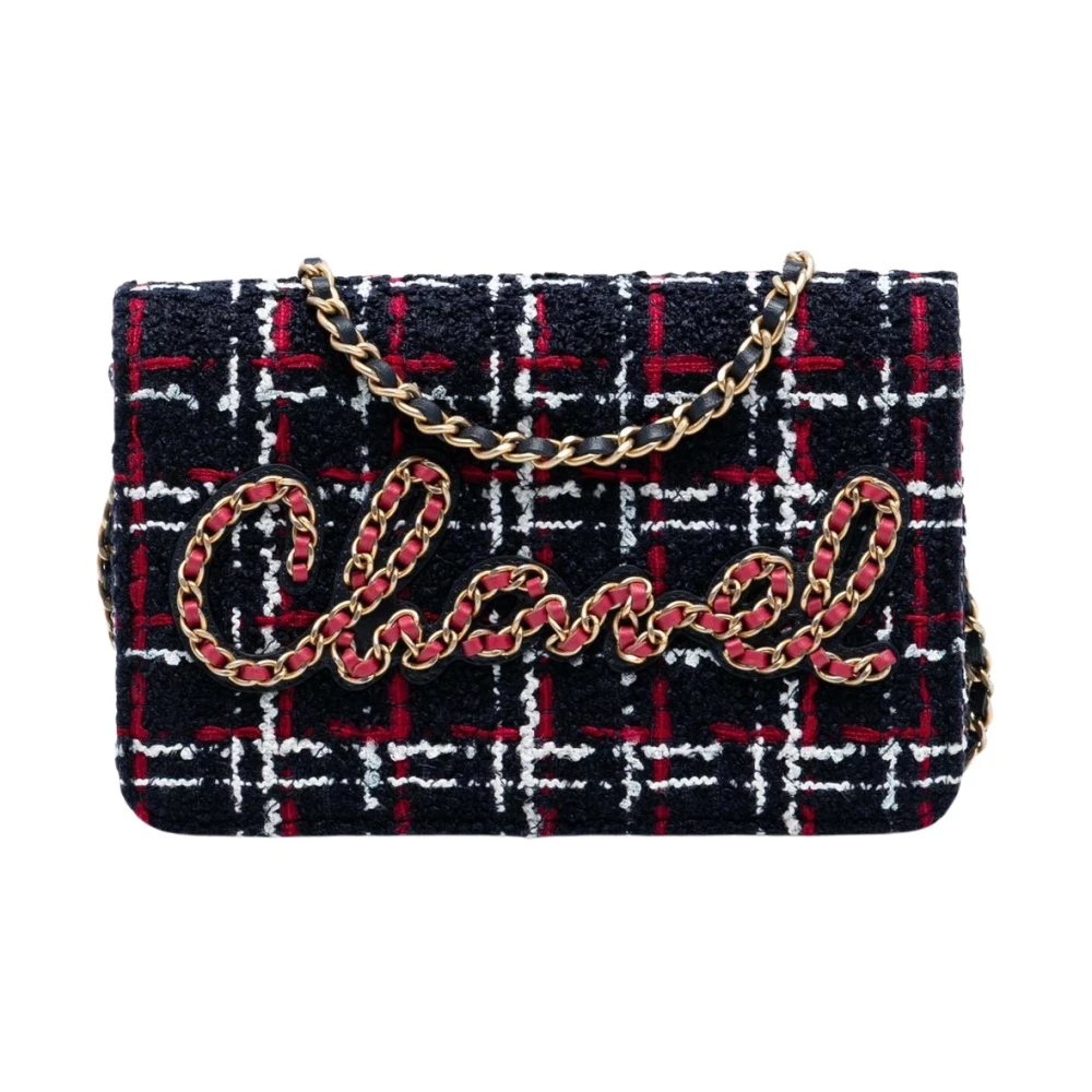 Chanel Vintage Women's Blue Pre-Owned Tweed Shoulder Bag