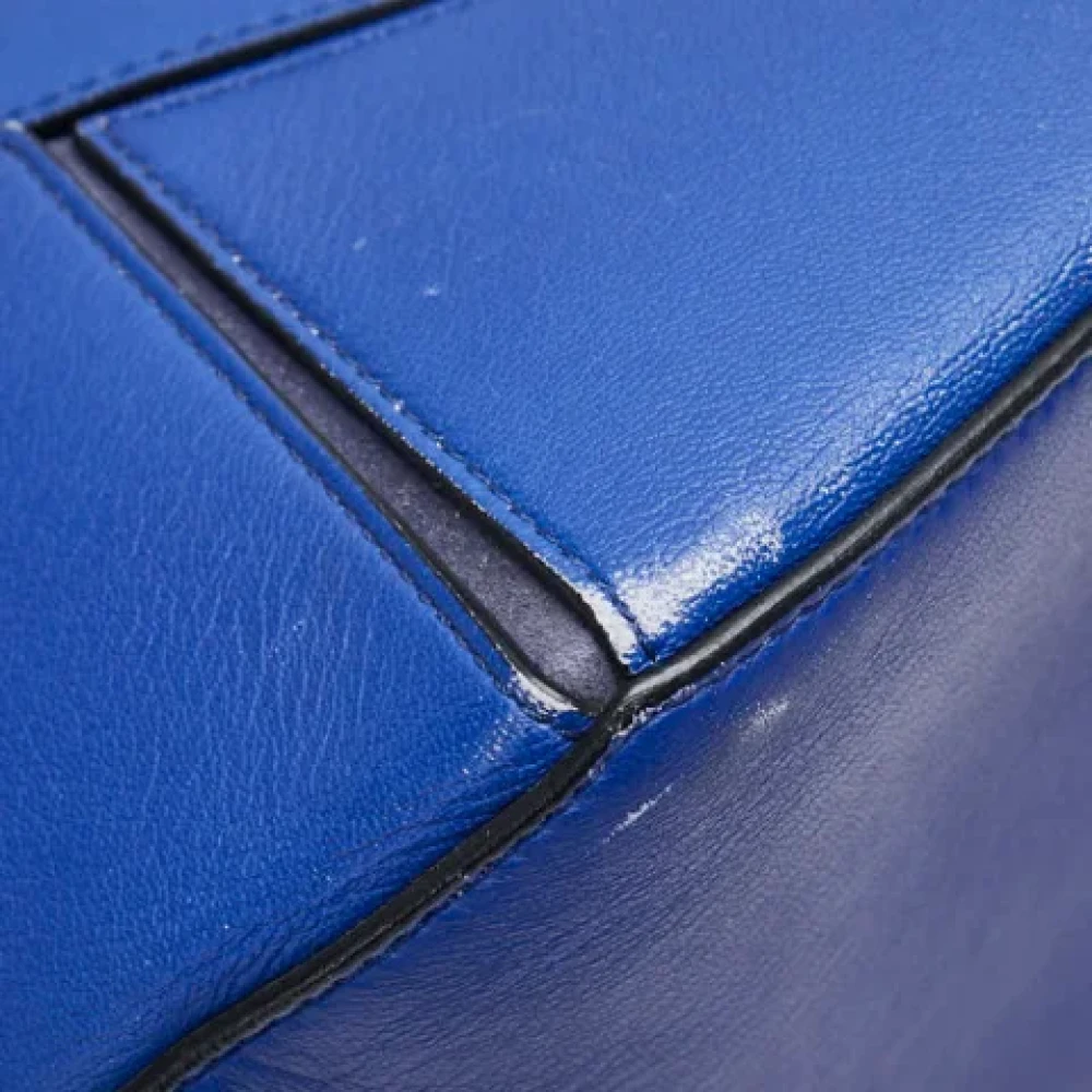 Givenchy Pre-owned Leather handbags Blue Dames