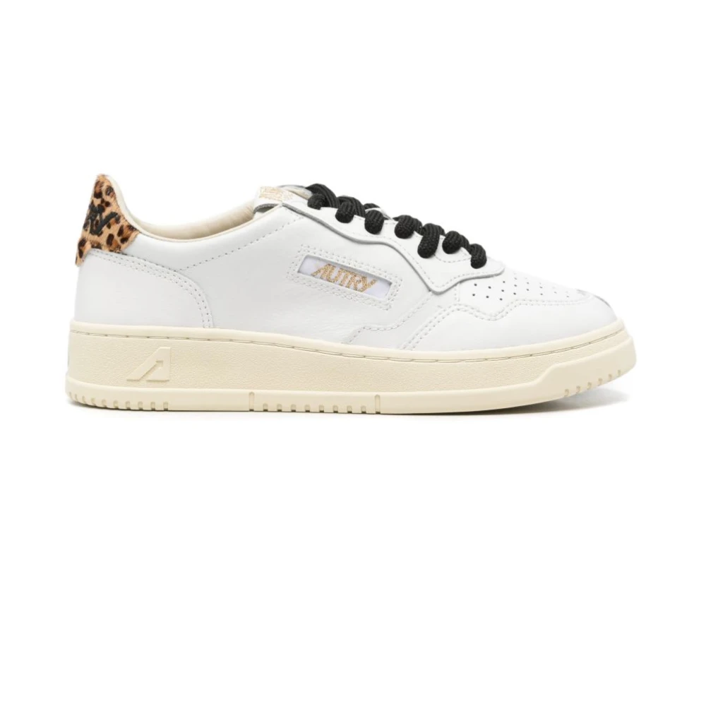 Autry , Sneakers, Female, Brown, 3 Uk, Medalist Low Trainers