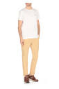 pantalon-beige-en-coton-avec-poches