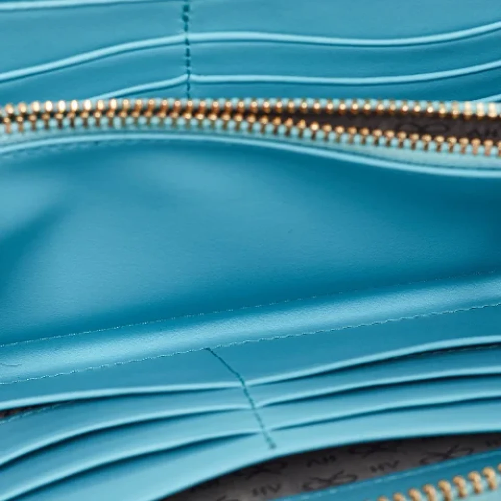 Anya Hindmarch Pre-owned Leather wallets Blue Dames