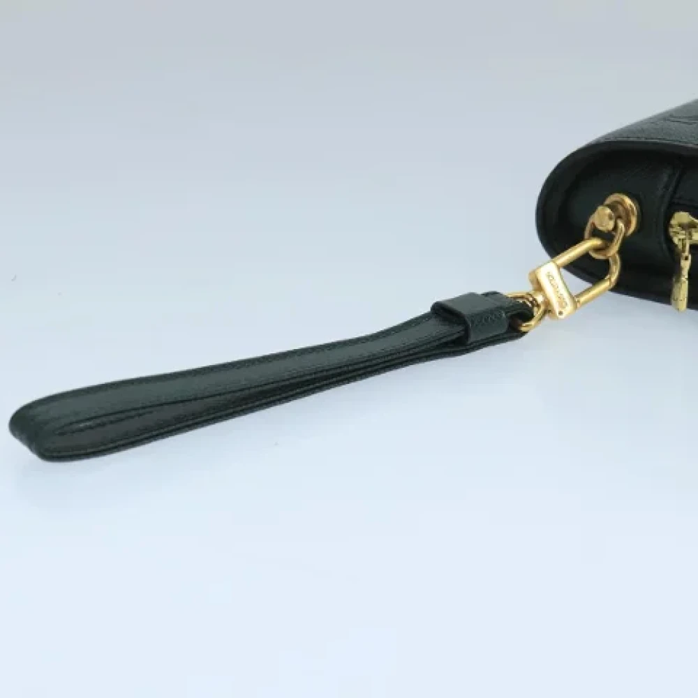 Louis Vuitton Vintage Pre-owned Leather clutches Green Dames