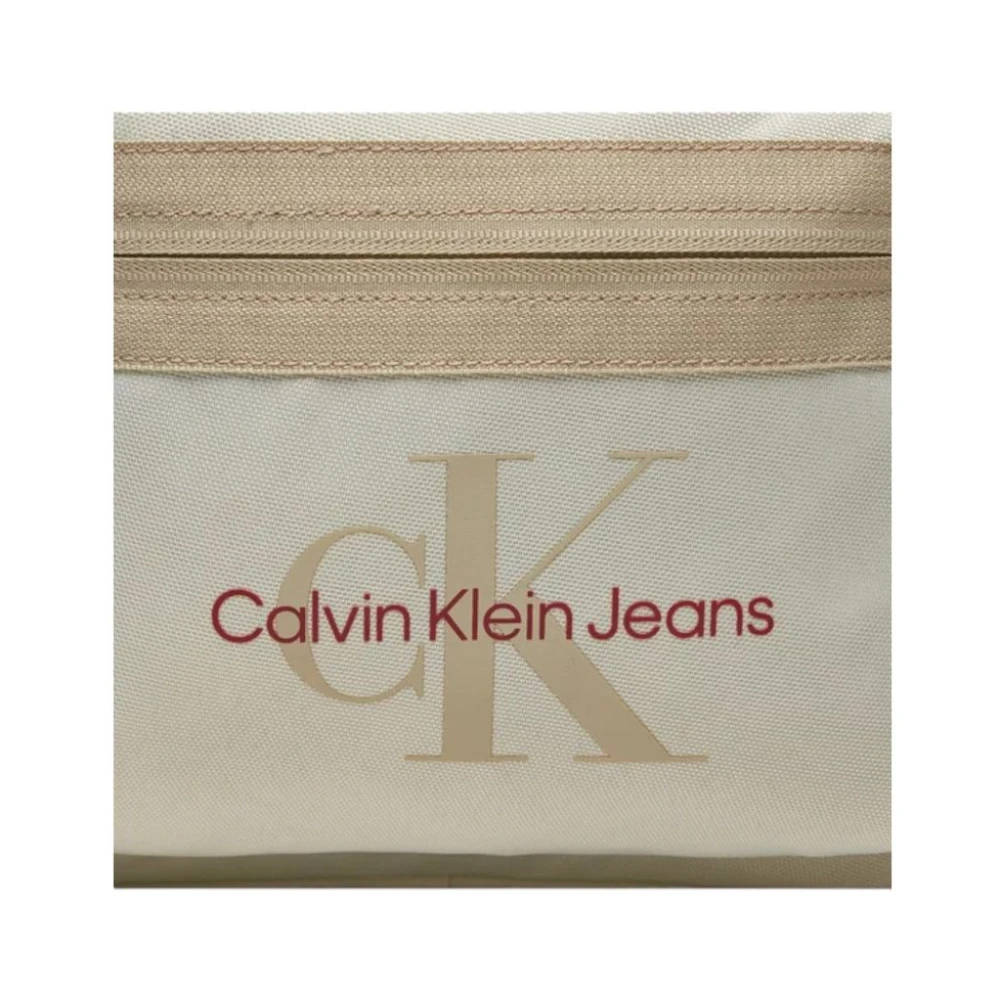 Calvin Klein Jeans Stijlvolle Rugzak voor Dagelijks Gebruik Beige Heren