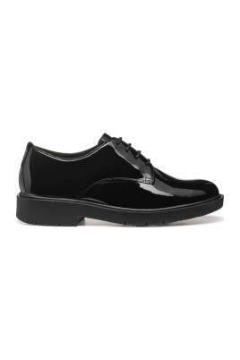 black-loafers-for-women