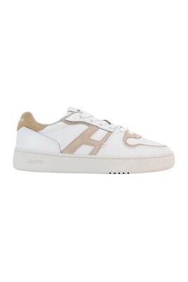 sneaker-en-cuir-avec-detail-en-tissu