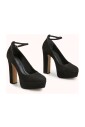 escarpin-plateforme-tendance-en-noir-prune
