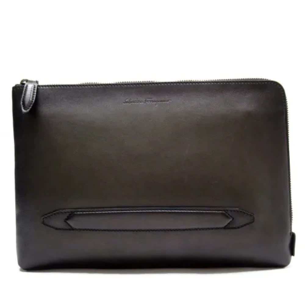 Salvatore Ferragamo Pre-owned Leather clutches Black Dames