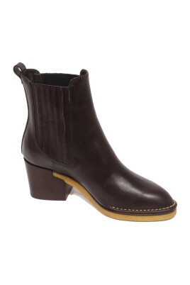 leather-ankle-boot-with-elastic-detail