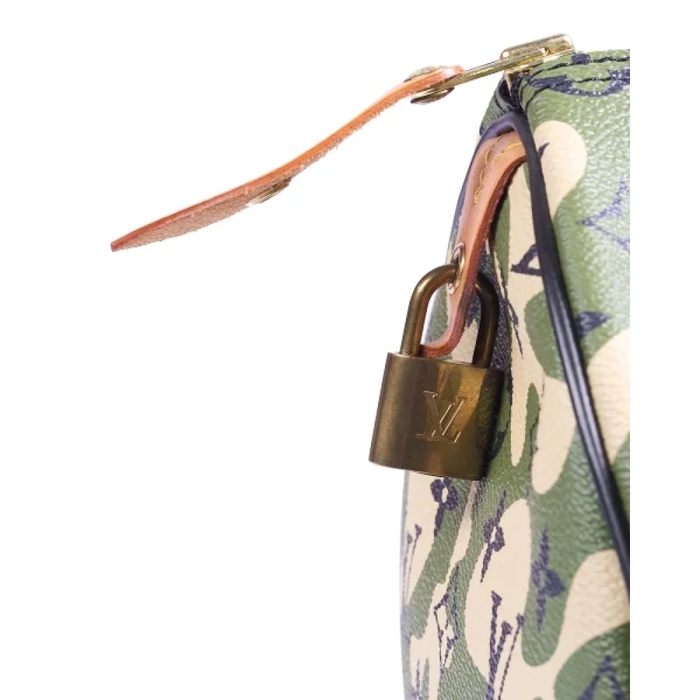 Louis Vuitton Vintage Pre-owned Fabric handbags Green Dames