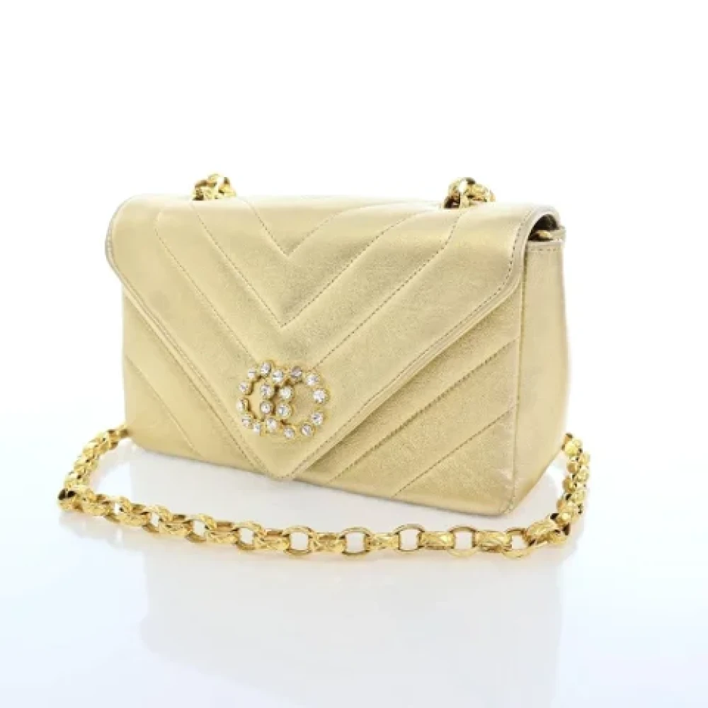 Chanel Vintage Pre-owned Leather handbags Yellow Dames