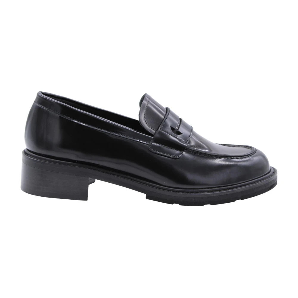 Shoes > Flats > Loafers - - Pertini - Modalova
