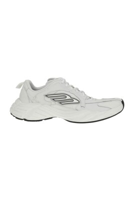 monday-sneakers-with-3b-sports-icon