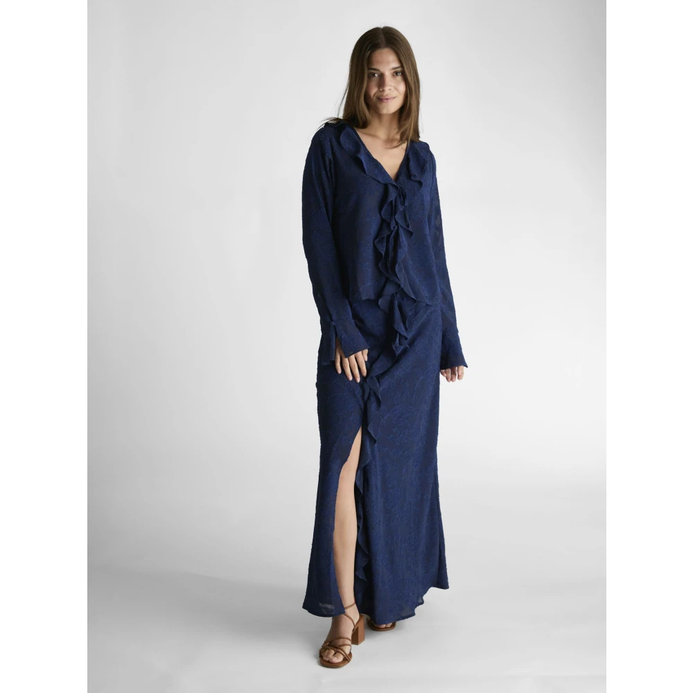 NEO NOIR Burnout Blouse met Ruffle Detail Blue Dames