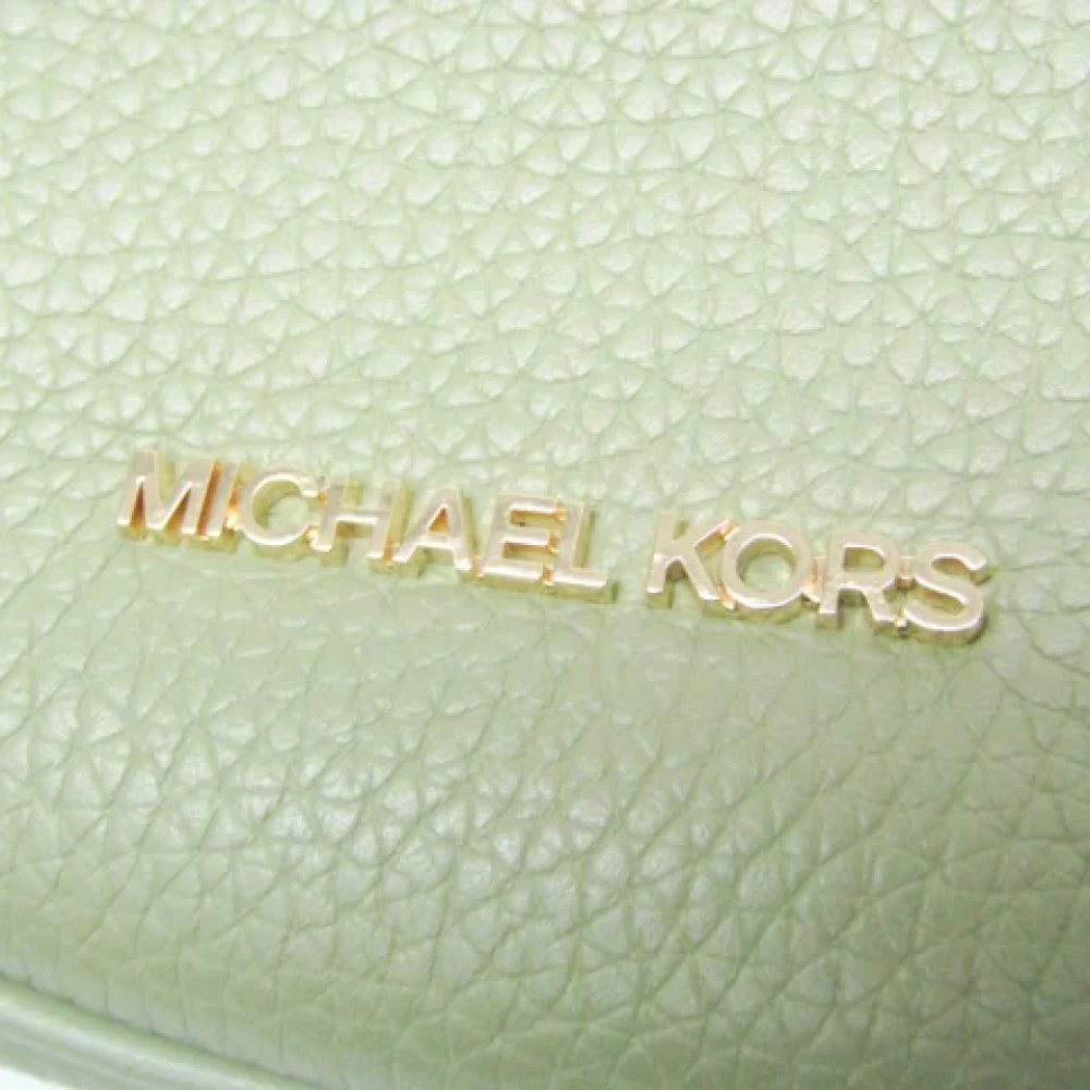 Michael Kors Pre-owned Leather shoulder-bags Green Dames