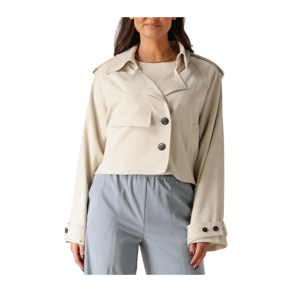 Gestuz Korte Beige Jas voor Vrouwen Beige Dames