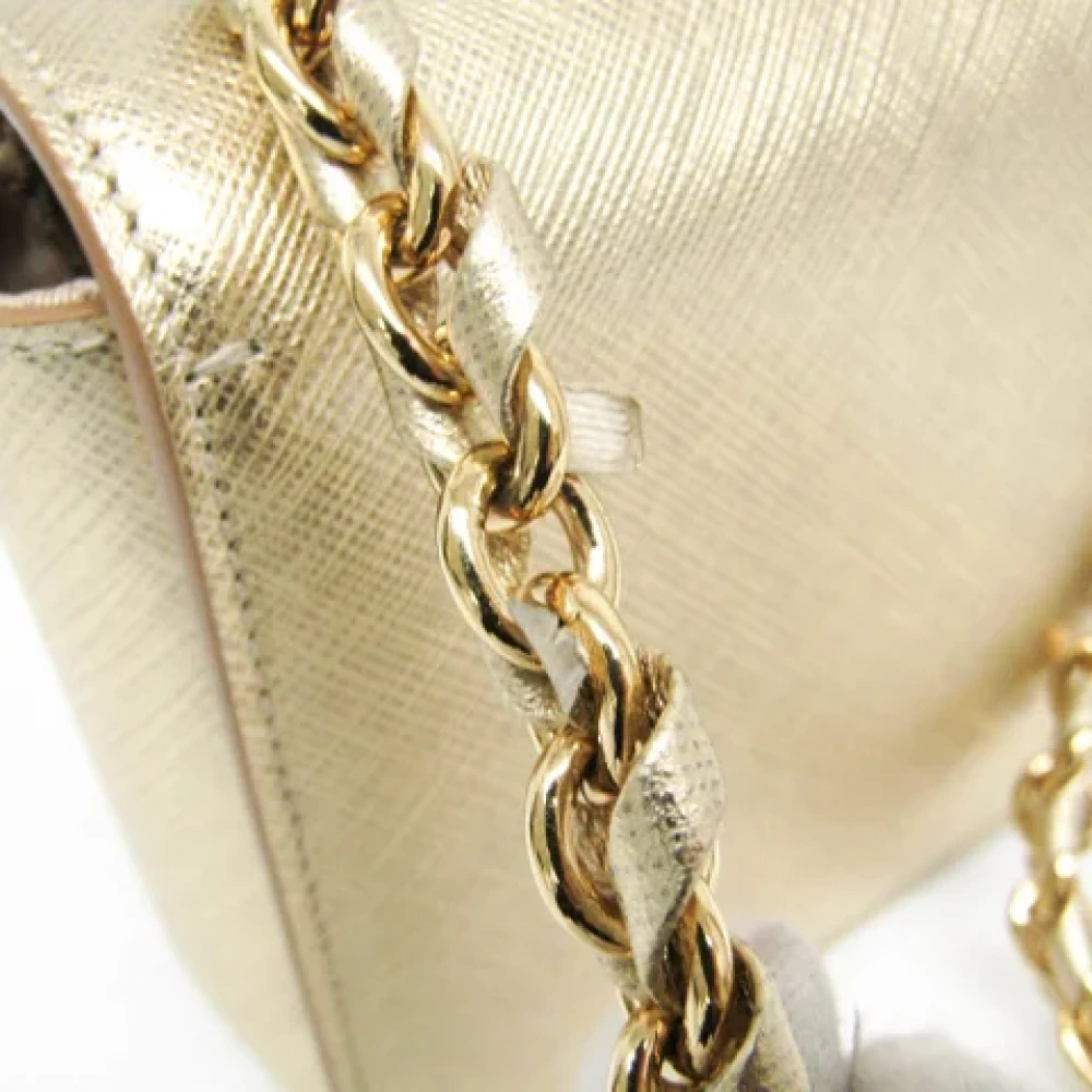 Salvatore Ferragamo Pre-owned Leather shoulder-bags Yellow Dames