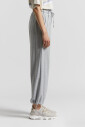 pantalon-de-jogging-en-toile-technique-en-viscose-stretch