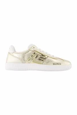 swan-sneakers