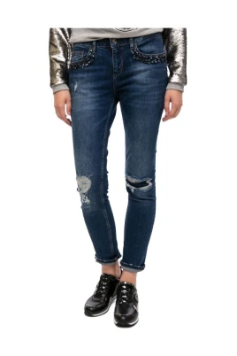 Destroyed Boyfriend Jeans med juvelprydda fickor