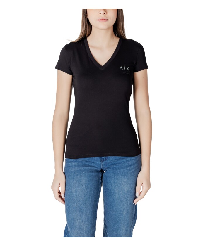 t-shirt-noir-en-coton-a-col-en-v
