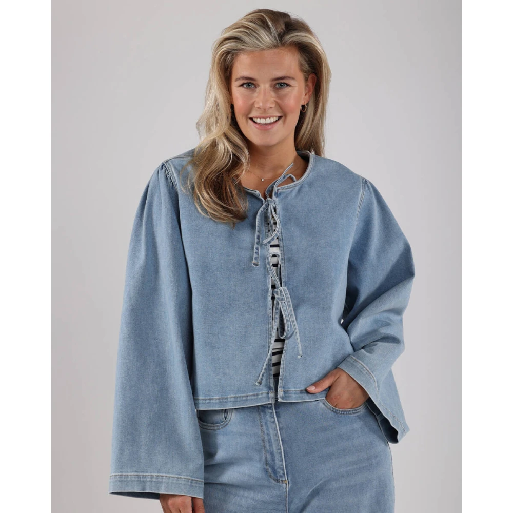 Nukus Strikblouse Lange Mouw Stijlvol Blue Dames