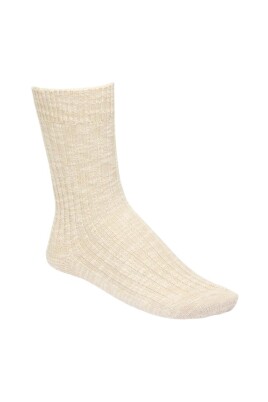 beige-ribbed-crew-socks