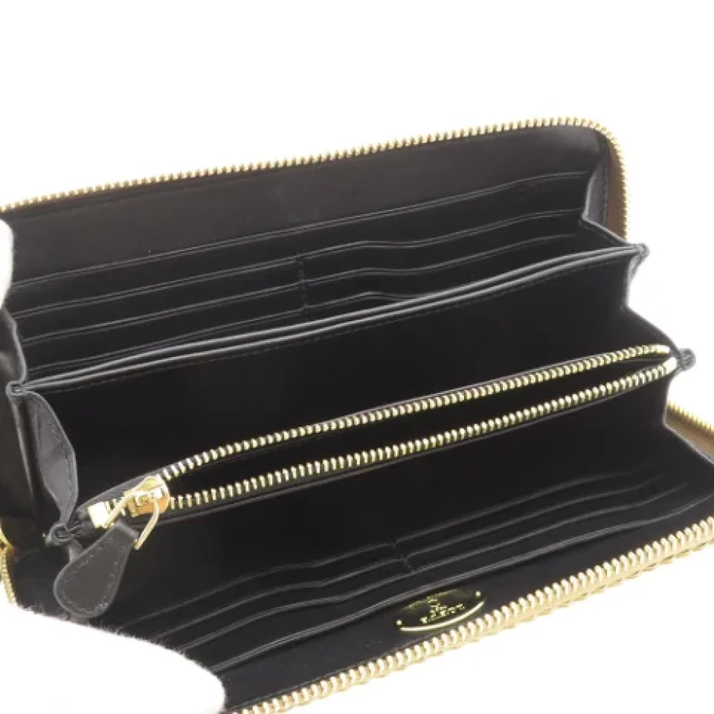 Loewe Pre-owned Leather wallets Yellow Dames