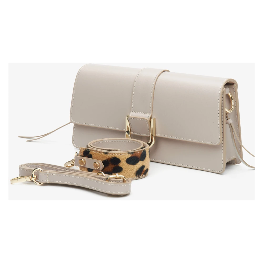 Estro Dames Beige Leren Handtas met Gouden Accenten Er00114773 Beige Dames