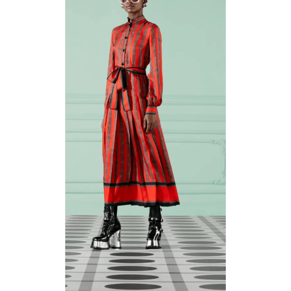 Gucci Square G kettingprint jas met riem Red Dames