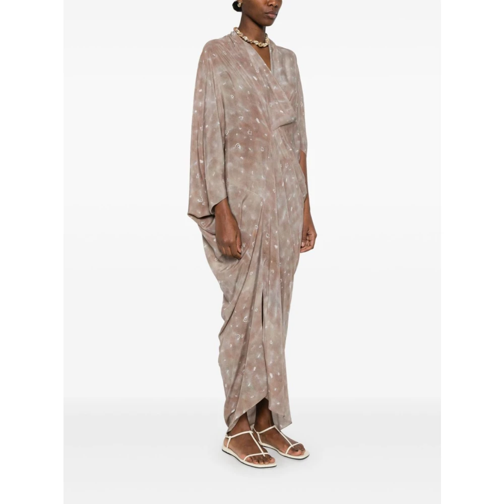 Cortana Beige V-hals Jurk met Asymmetrische Mouwen Beige Dames