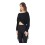 pull-noir-avec-detail-piercing