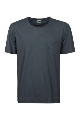 bla-bomull-t-shirt-med-brostficka